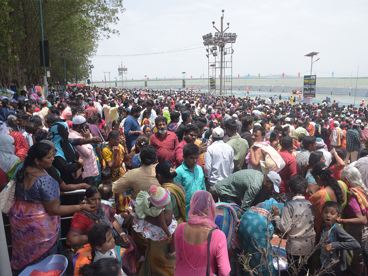 Rottela_20Panduga_20in_20Nellore_202023_20Pics-45.jpg 33