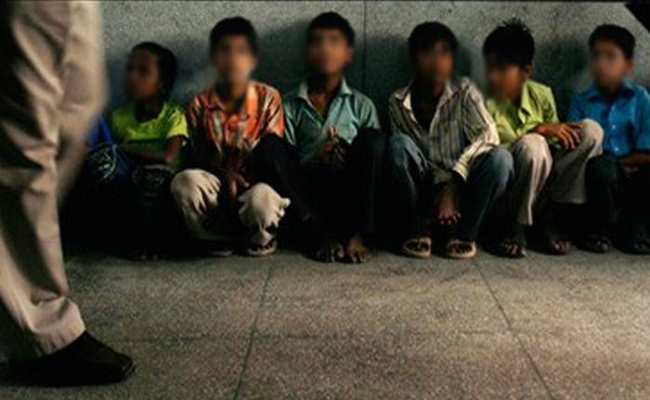 child-traffi.jpg
