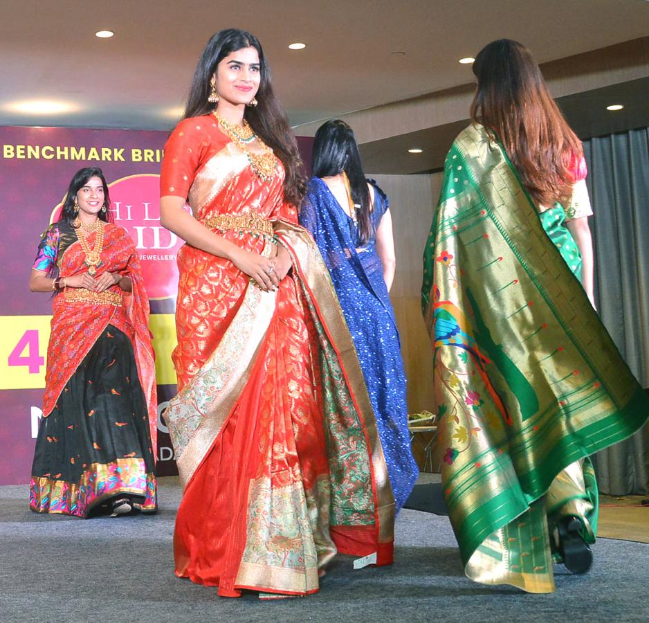 fashion_20show_20in_20vijayawada-6.jpg 6
