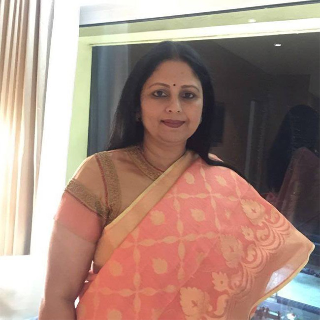 Actress_20Jayasudha_20Rare_20And_20Unseen_20Photos-30.jpg 29