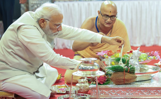 Modi-lord-Ganesha.jpg