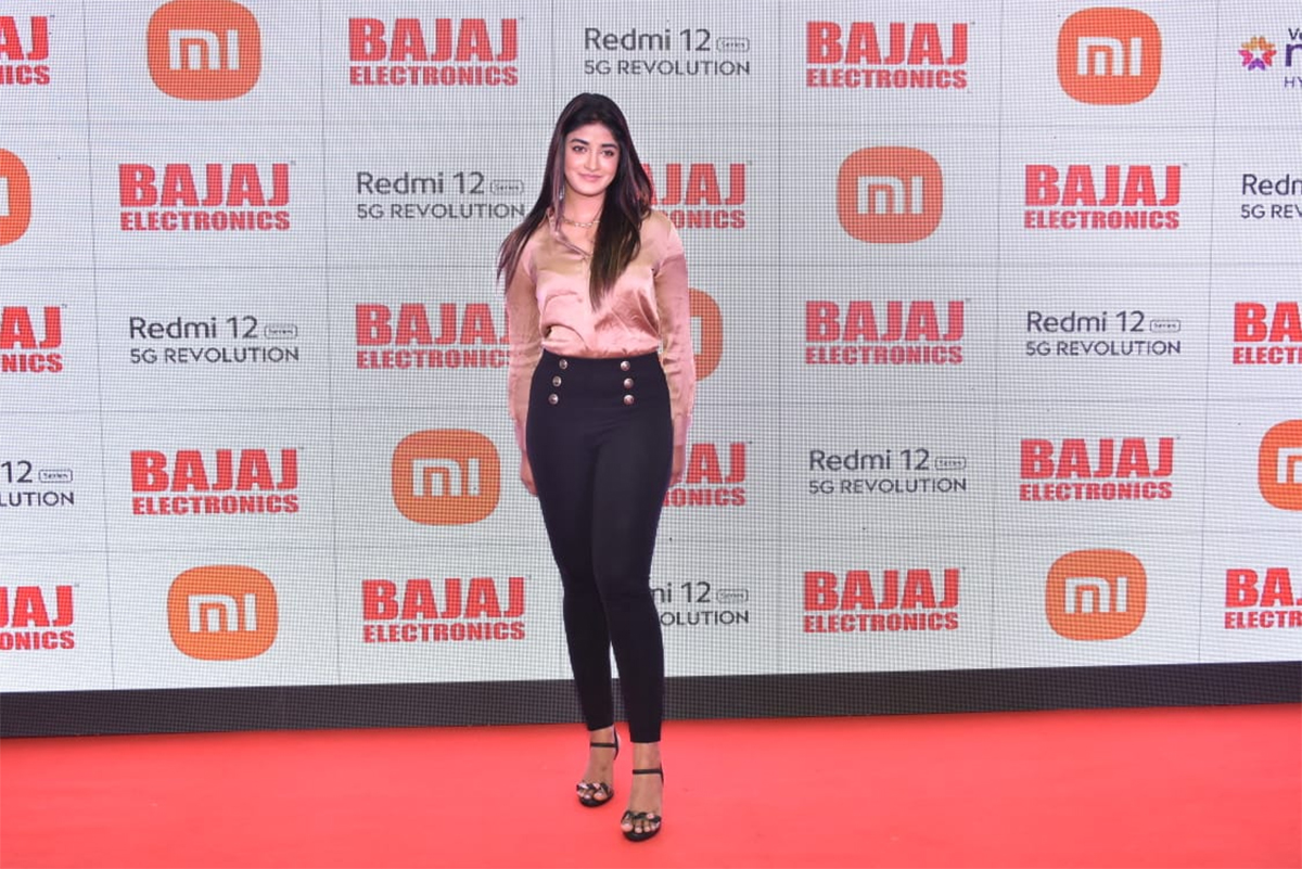 dimple_20hayathi_20interview.jpg 11