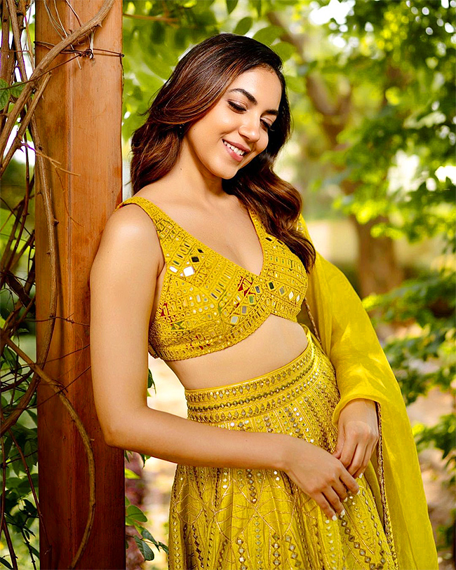 Ritu_20Varma_20Latest_20Pics-15.jpg 15