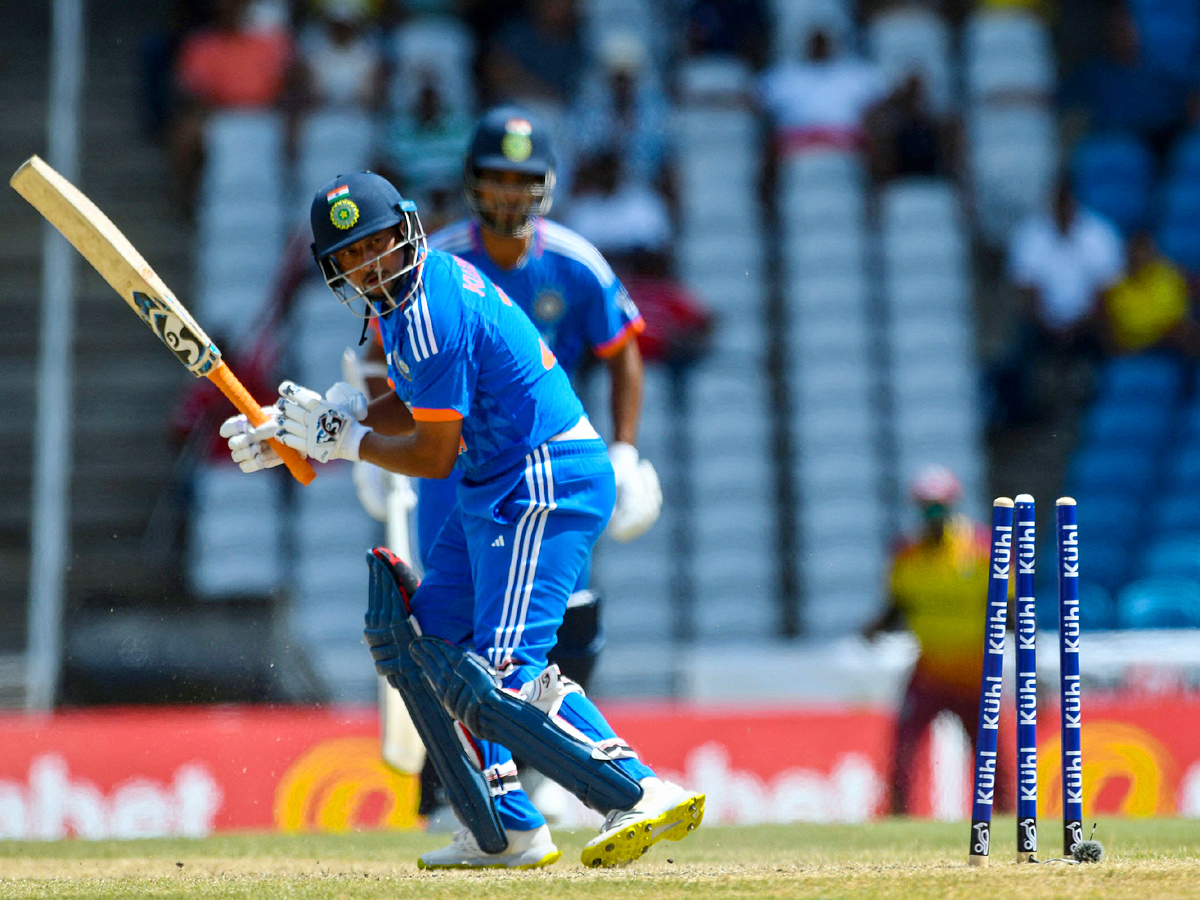 west_20Indies_20beat_20India_20by_204_20runs_20in_201st_20T20_20Photos_5.jpg 6