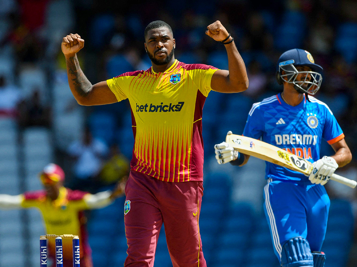 west_20Indies_20beat_20India_20by_204_20runs_20in_201st_20T20_20Photos_7.jpg 8
