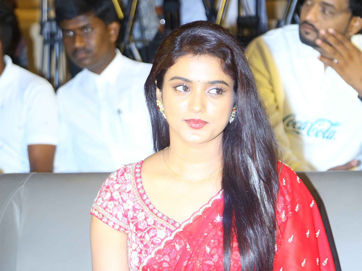 Mister_20Pregnant_20Movie_20Trailer_20Launch_20Pics-29.jpg 25