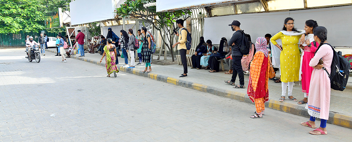 Telangana_20Tsrtc_20Bandh_20Telangana_20State_20Wide_20Updates-5.jpg 5