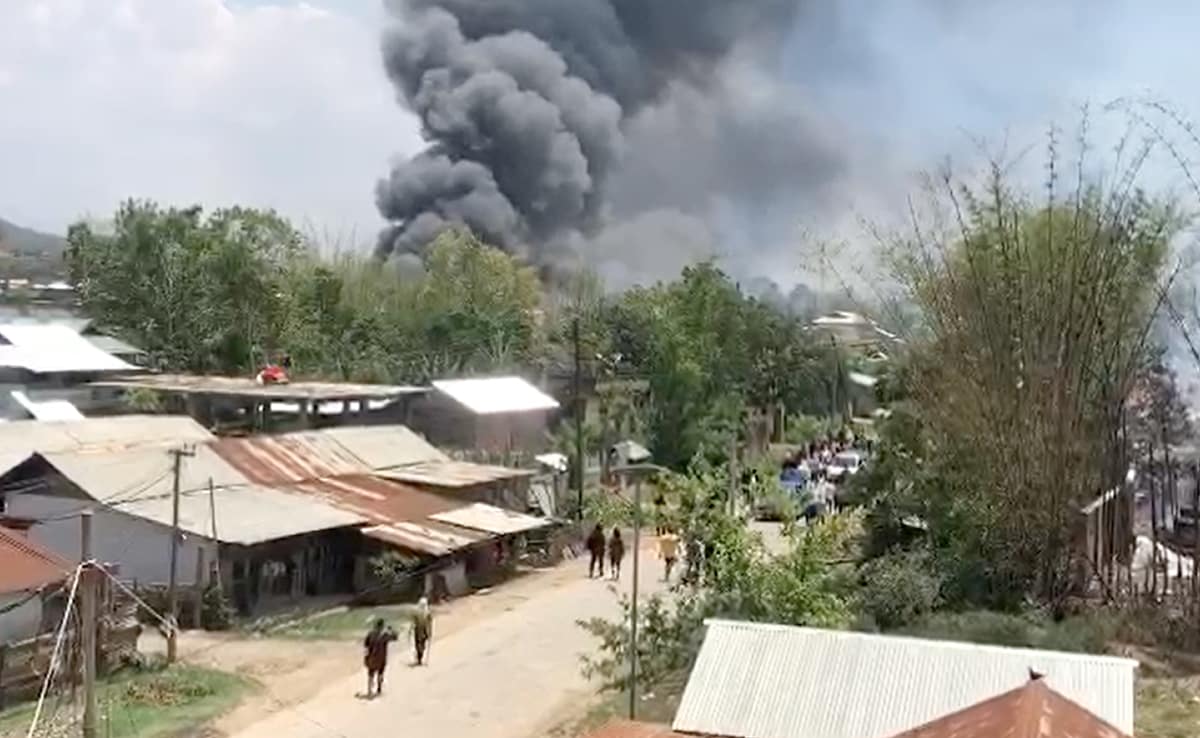 ec1496o8_manipur-violence_625x300_28_May_23.jpg
