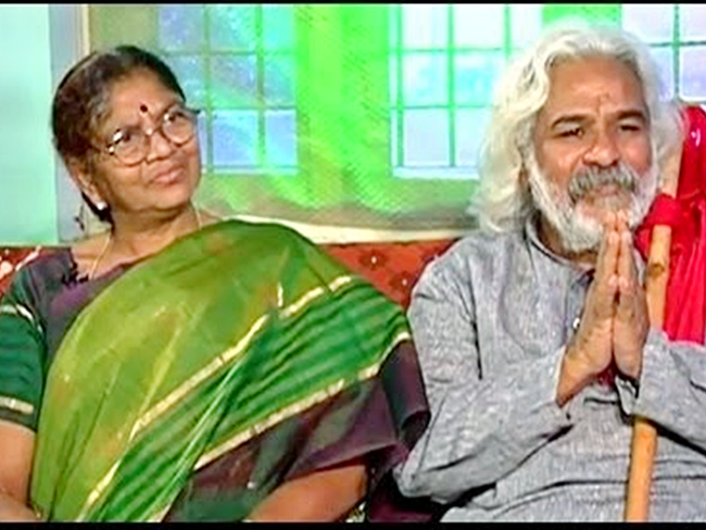 Popular_20Singer_20Gaddar_20Rare_20Photos-20.jpg 20