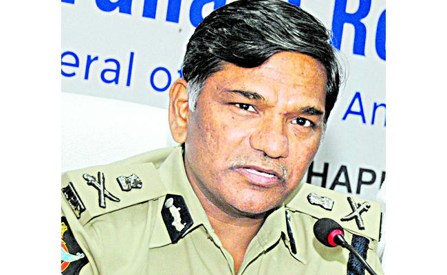 police_20ravindhar.jpg