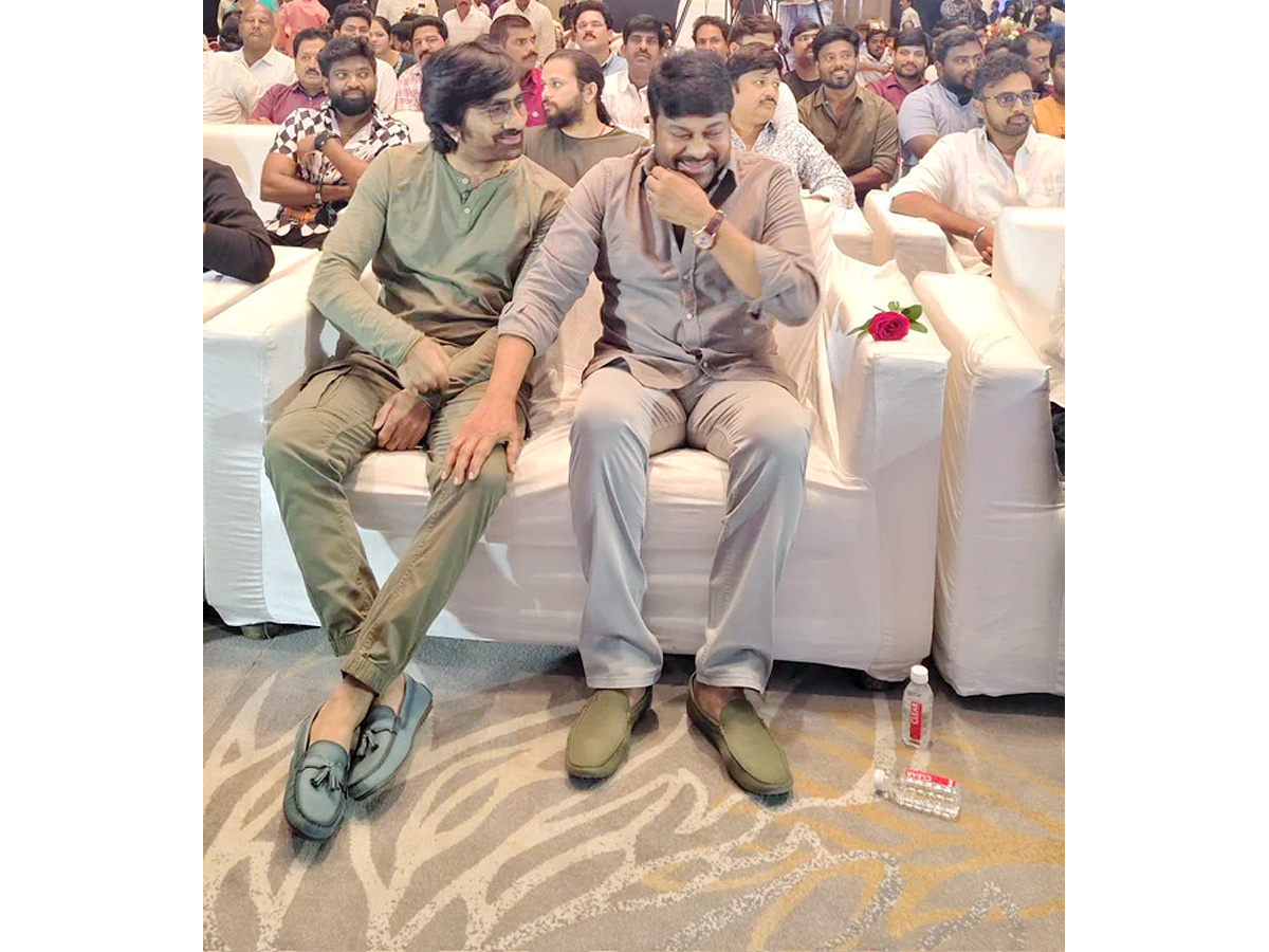 Waltair_20Veerayya_20200_20Days_20Celebrations_20Photos_5.jpg 6