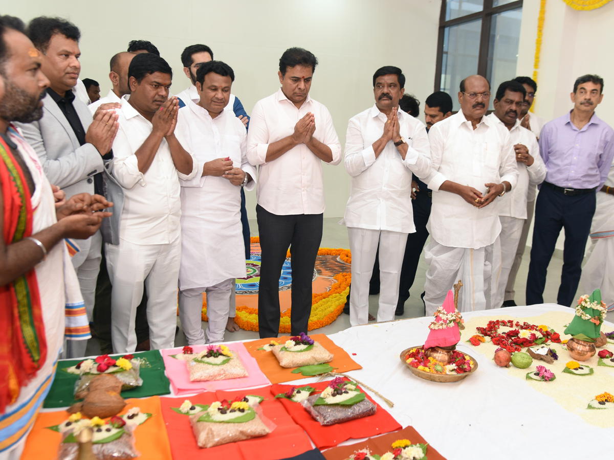 KTR_20Started_20IT_20Towers_2C_20NAC_20Building_20In_20Nizamabad_20Photos-17.jpg 16