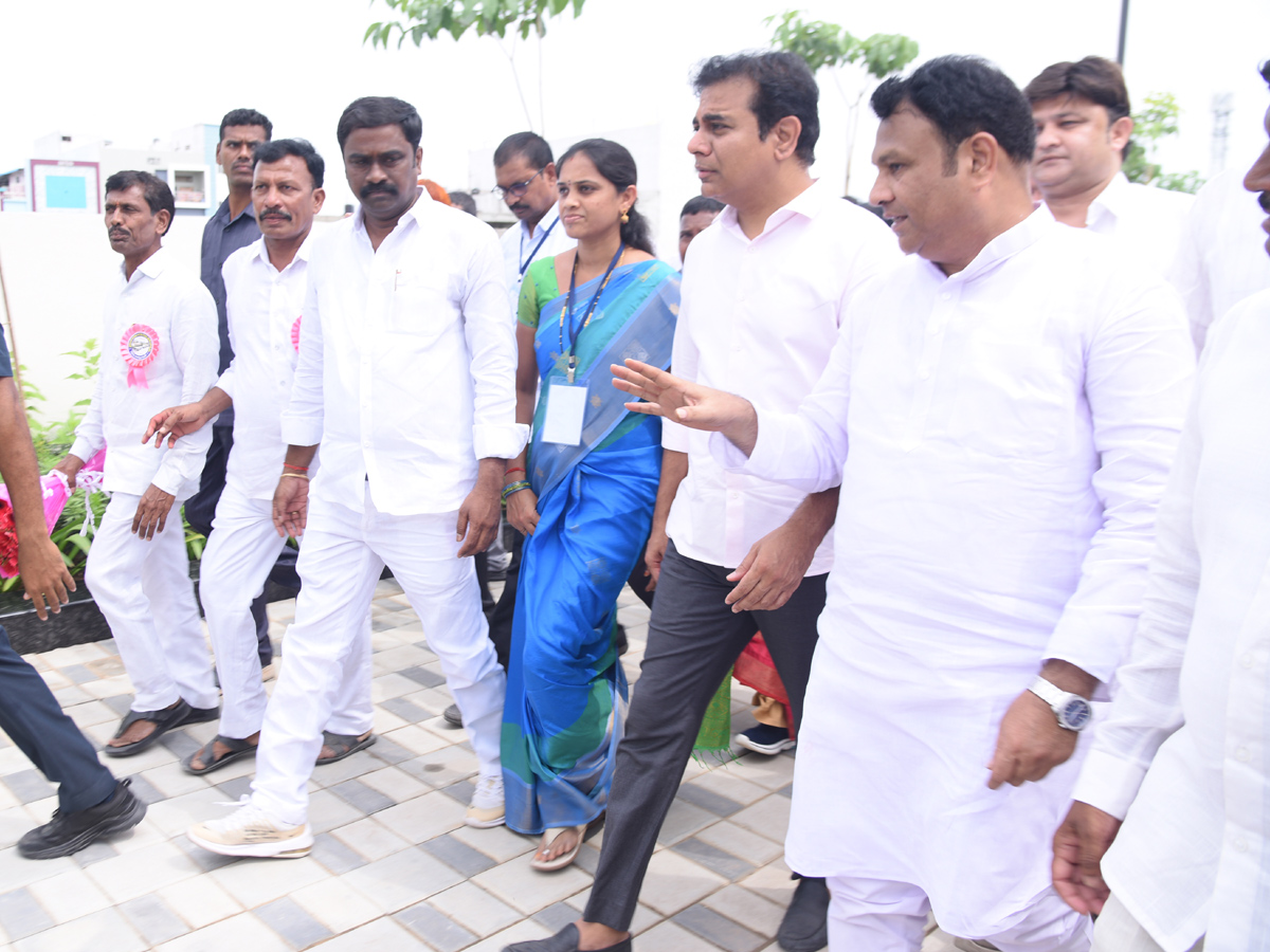 KTR_20Started_20IT_20Towers_2C_20NAC_20Building_20In_20Nizamabad_20Photos-20.jpg 19