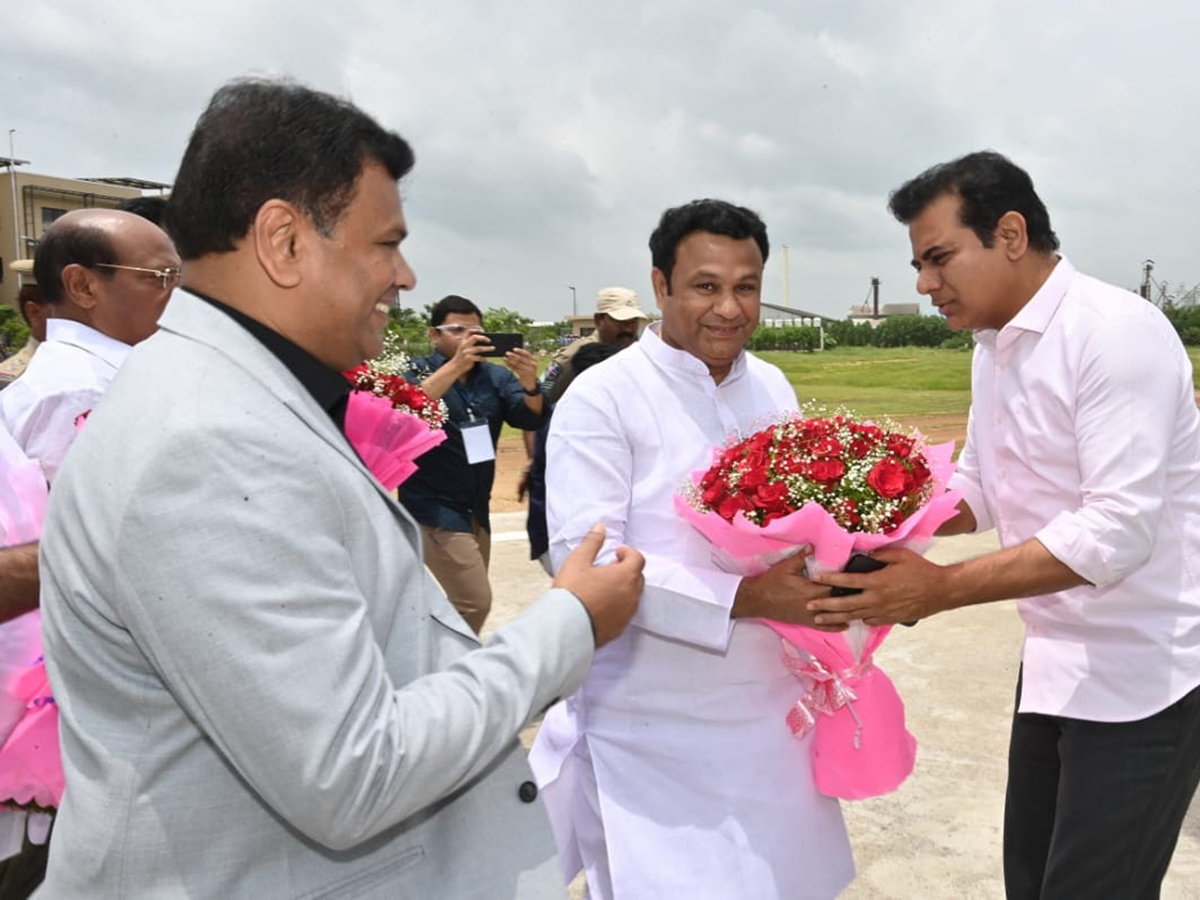 KTR_20Started_20IT_20Towers_2C_20NAC_20Building_20In_20Nizamabad_20Photos-37.jpg 34