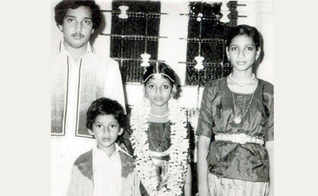 Mahesh_20Babu_20Childhood_20Photos_5.jpg 6