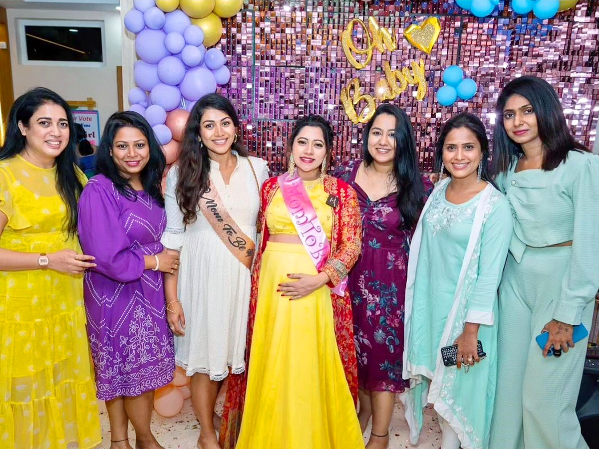 Popular_20Actress_20Lahari_20Seemantham_20Photos_9.jpg 10