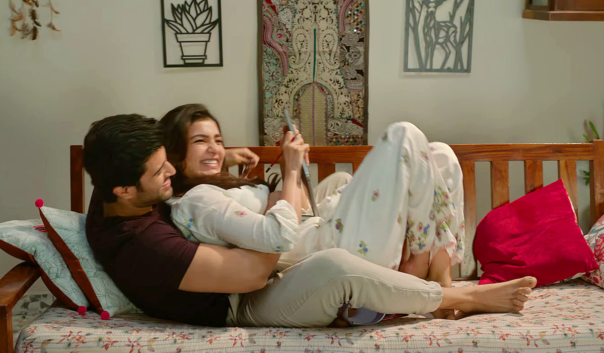 Vijay_20Devarakonda_20Samantha_20Kushi_20movie_20HD_20Stills-36.jpg 35