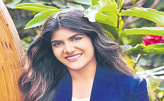 Ananya-Birla-3.jpg