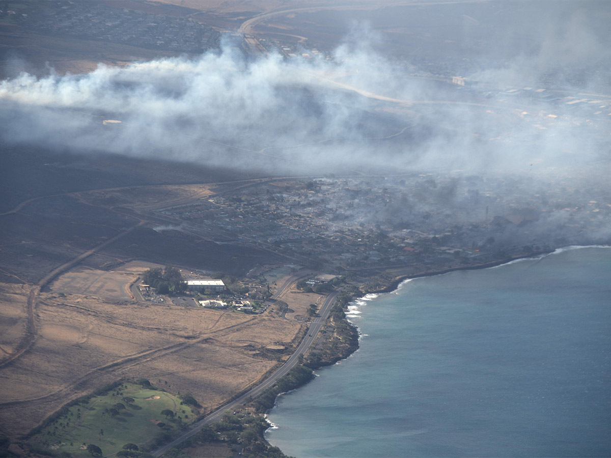 Dozens_20killed_20as_20wildfires_20ravage_20Hawaii_20island_20of_20Maui-7.jpg 6