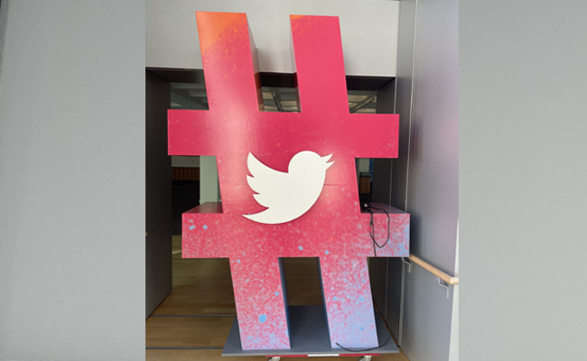 twitter2.jpg 3