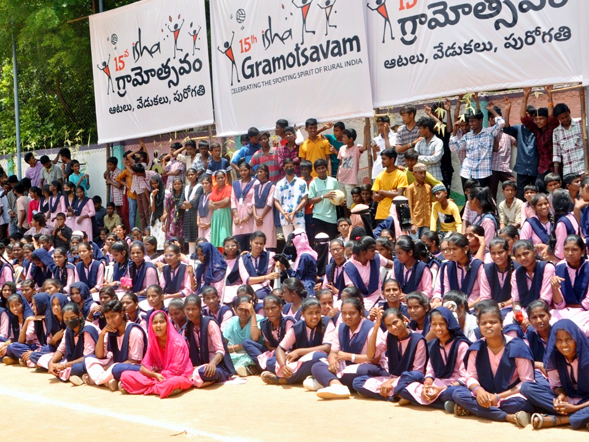 Isha_20Gramotsavam_20At_20Mahaboobnagar_20Photos_4.jpg 10