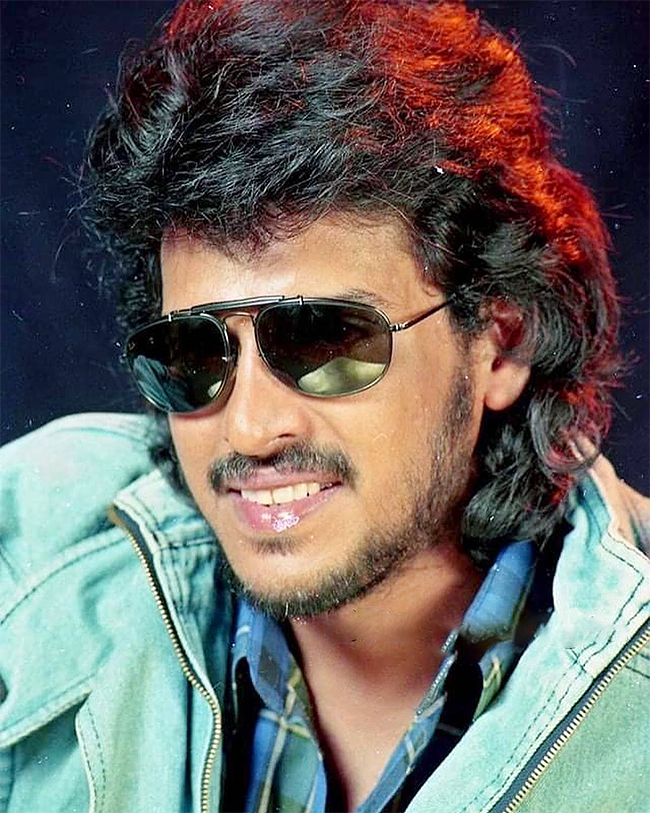 Rare_20And_20Unseen_20Photos_20Of_20Upendra_20-27.jpg 27