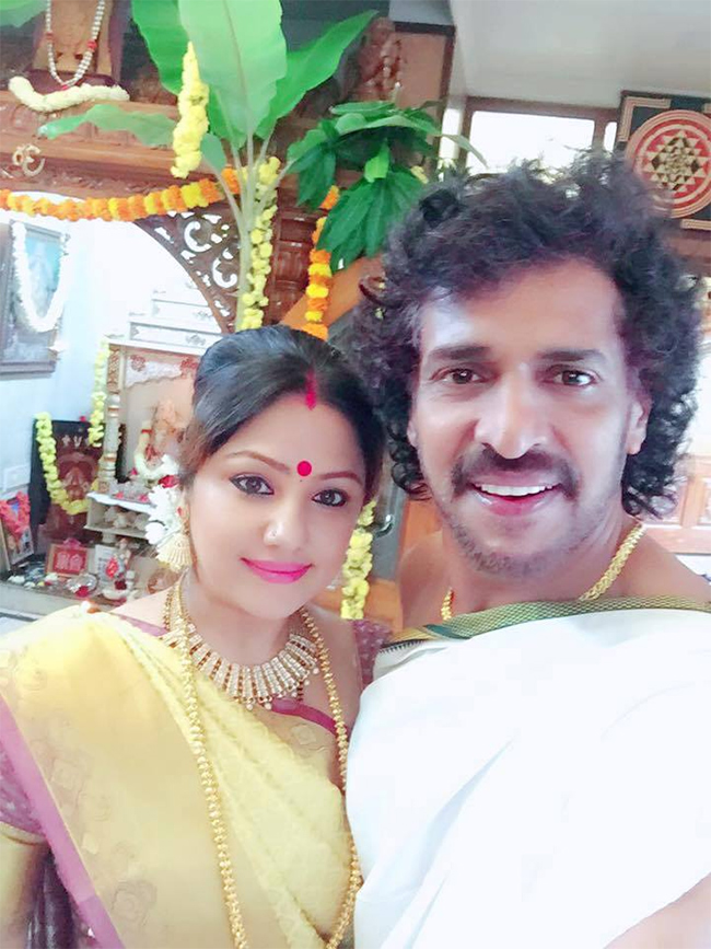 Rare_20And_20Unseen_20Photos_20Of_20Upendra_20-32.jpg 32