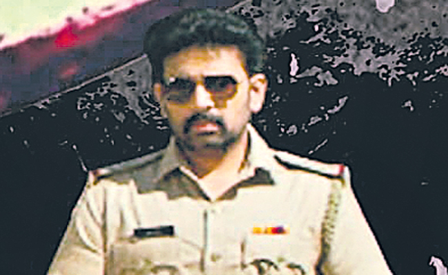 JD-Chakravarthy.jpg