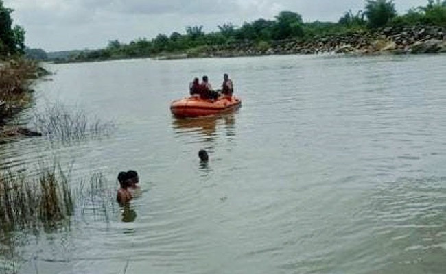 boat.jpeg