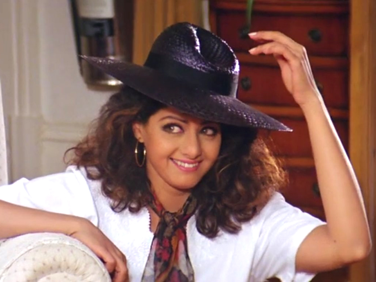 happy_20birthday_20sridevi_11.jpg 12