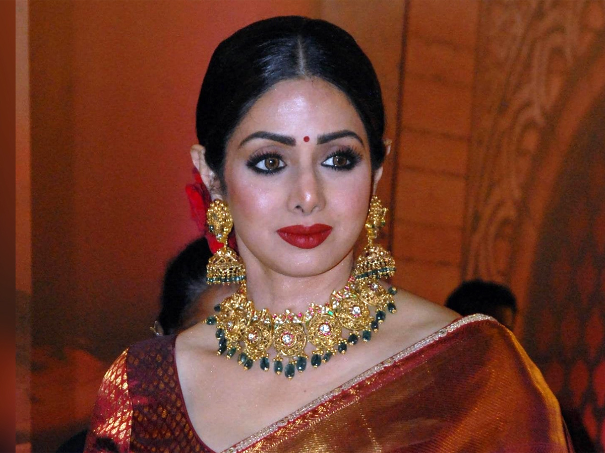 happy_20birthday_20sridevi_17.jpg 18