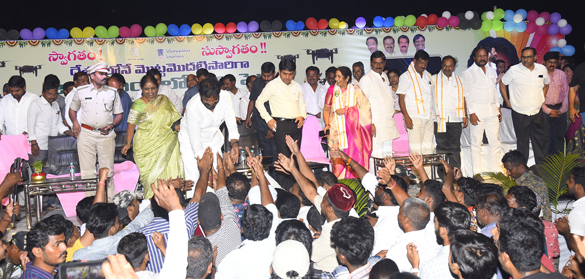 Drone_20Show_20In_20Mahaboobnagar_20Photos-6.jpg 6
