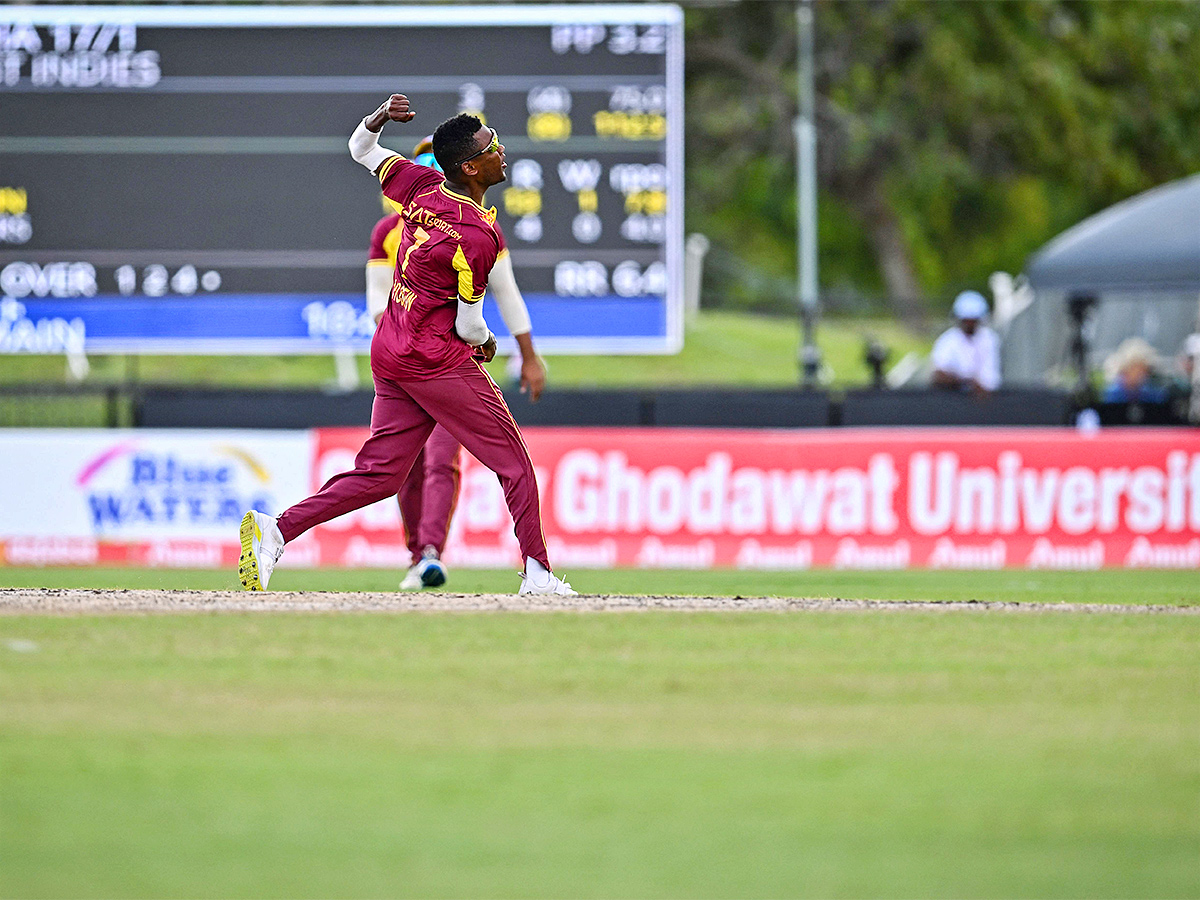 final_20T20I_20match_20between_20West_20Indies_20and_20India_20-27.jpg 25