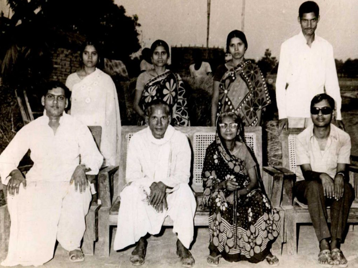 bindeshwar-pathak-family.jpg 4