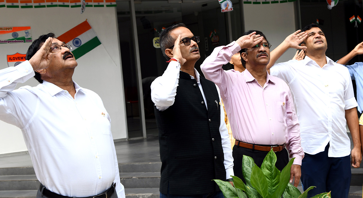 independence_20day_20celebration_20in_20sakshi_20office_20hyderabad-20.jpg 20