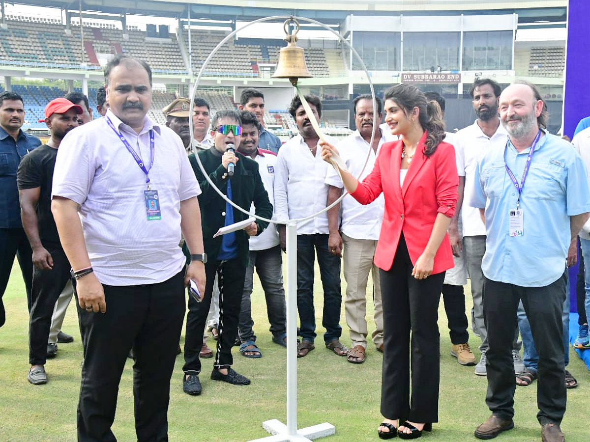 Andhra_20Premier_20League_20begin_20in_20Visakhapatnam_20Photos_13.jpg 14