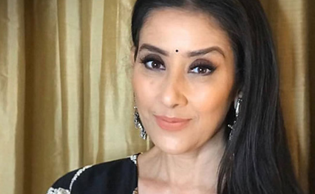 Happy_20Birthday_20Manisha_20Koirala_20Special_20Photos_24.jpg 25