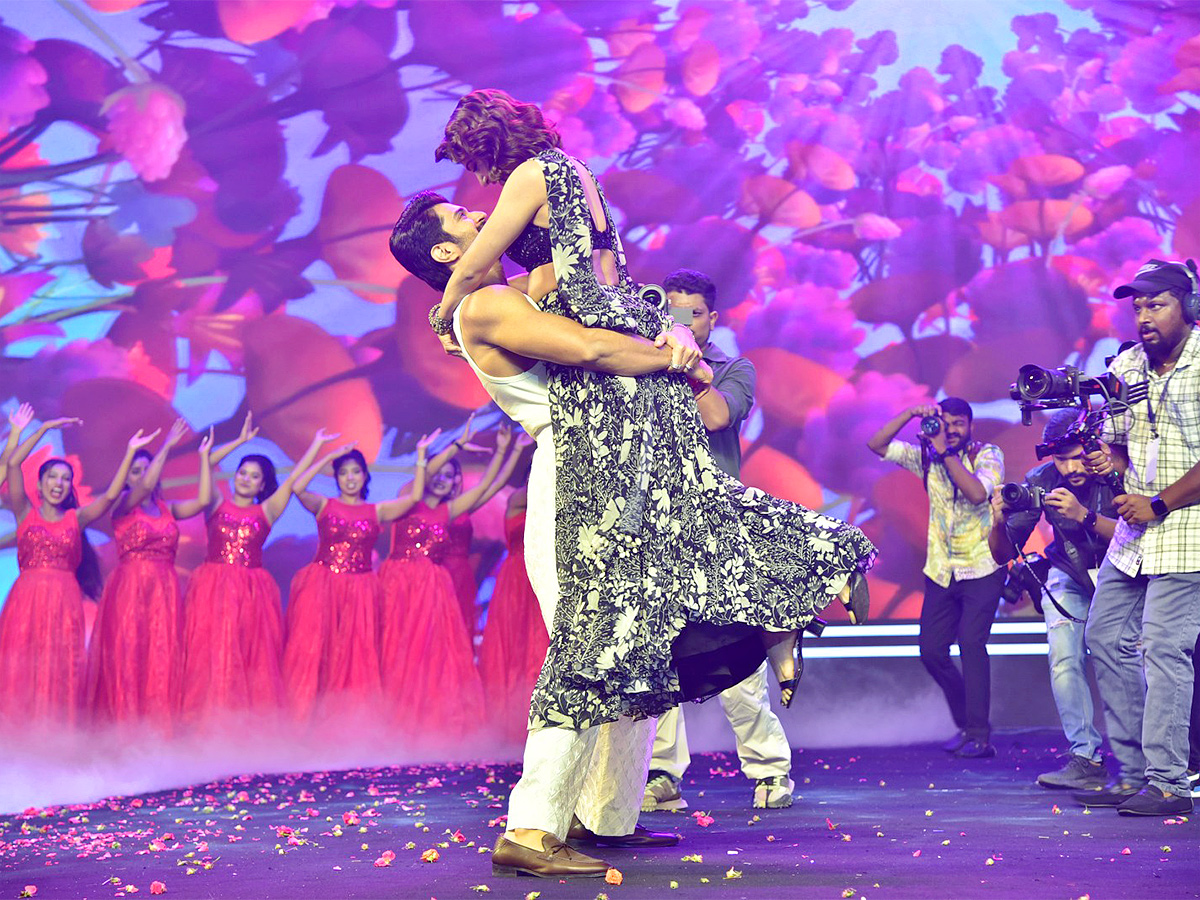 KUSHI_20Musical_20Concert_20LIVE-1.jpg 1