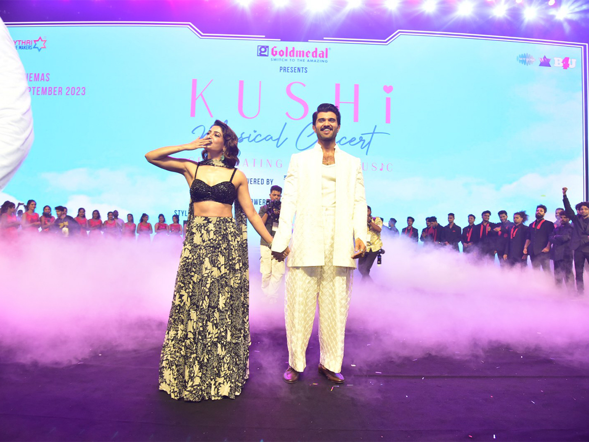 KUSHI_20Musical_20Concert_20LIVE-15.jpg 15