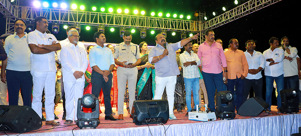 Karimnagar_20Cable_20Bridge_20Cecked_20up_20Weekend_20Masti_20On_20Independence_20Day-16.jpg 16