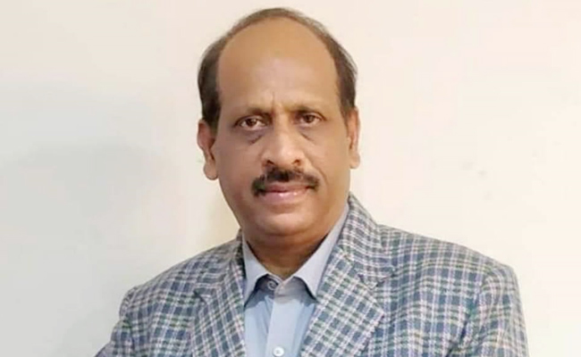 Senior-Journalist-Dileep-Re.jpg