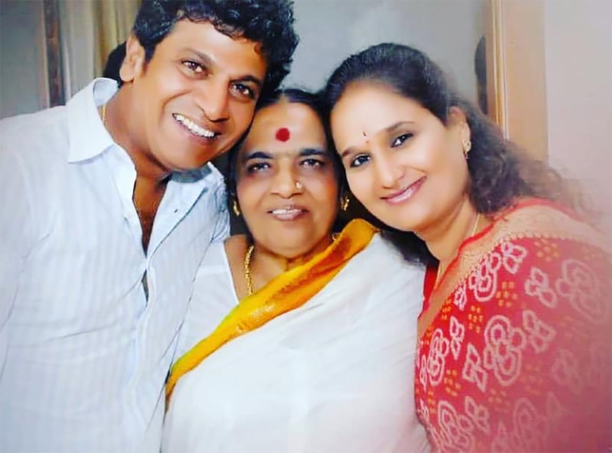 kannada_20superstar_20shivarajkumar_20rare_20and_20unseen_20photos-9.jpg 9