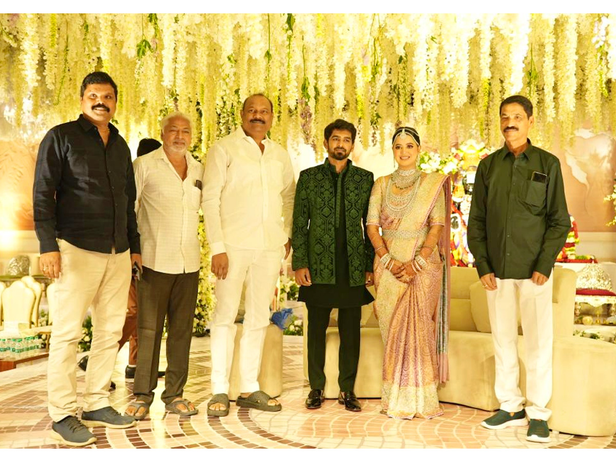 Brahmanandam_20Younger_20Son_20Siddharth_20wedding_20Photos_4.jpg 5