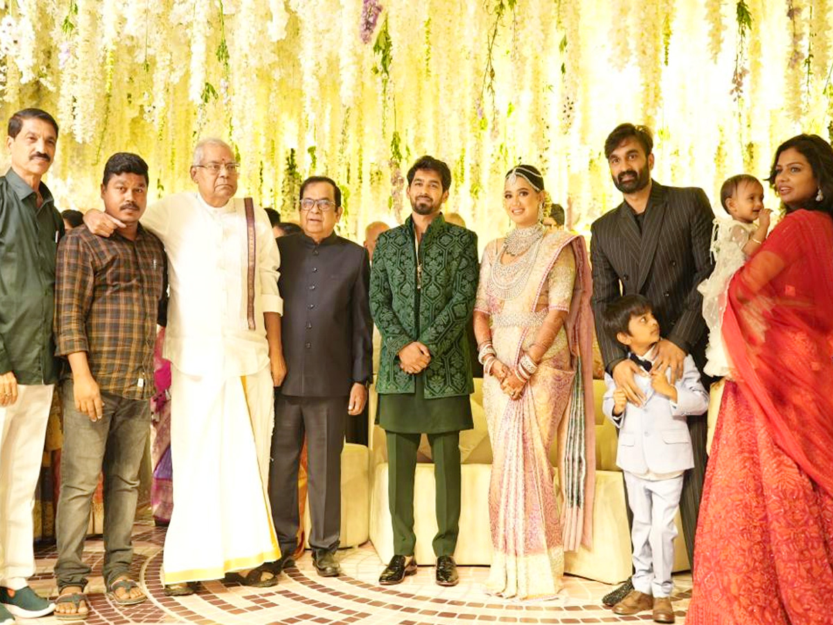 Brahmanandam_20Younger_20Son_20Siddharth_20wedding_20Photos_6.jpg 7