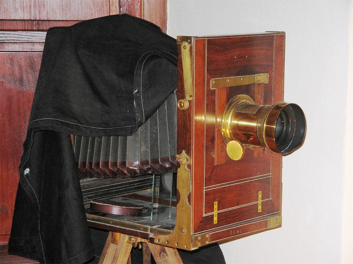 09-Studio-Camera.jpg 9