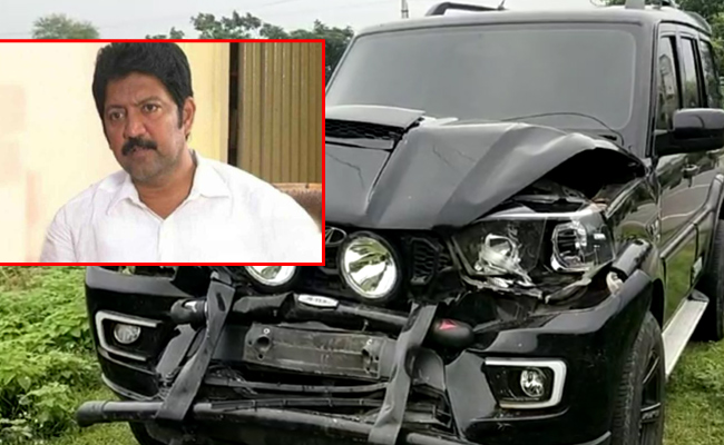 Vallabaneni-Vamsi-Accident.jpg