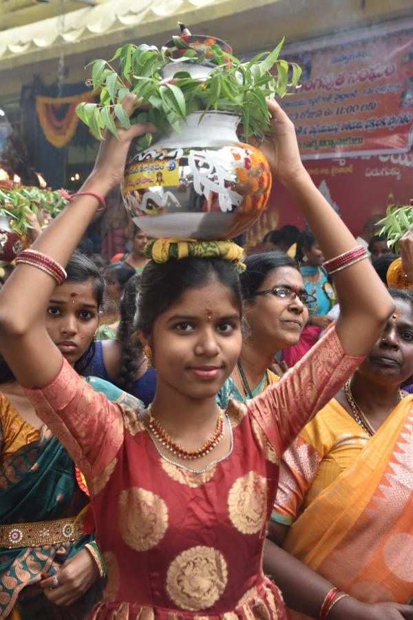 Ganga_20Teppotsavam_20Celebrations_20in_20Khairatabad-16.jpeg 16