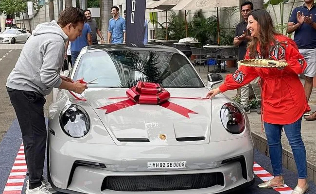 dinesh-thakkar-new-porsche-911-gt3_1.jpg