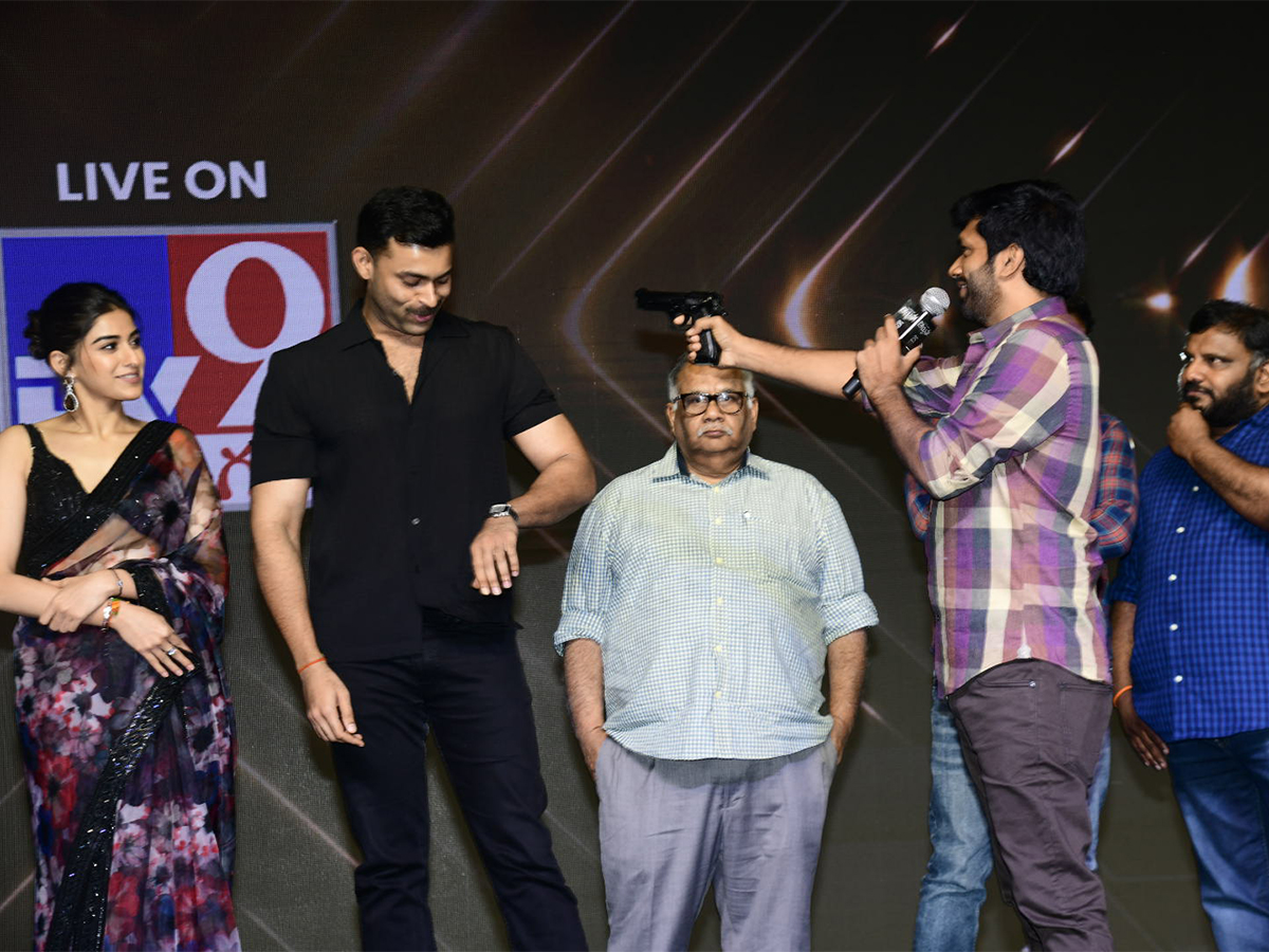 Gandeevadhari_20Arjuna_20Pre_20Release_20Event_20Photos-25.jpg 22