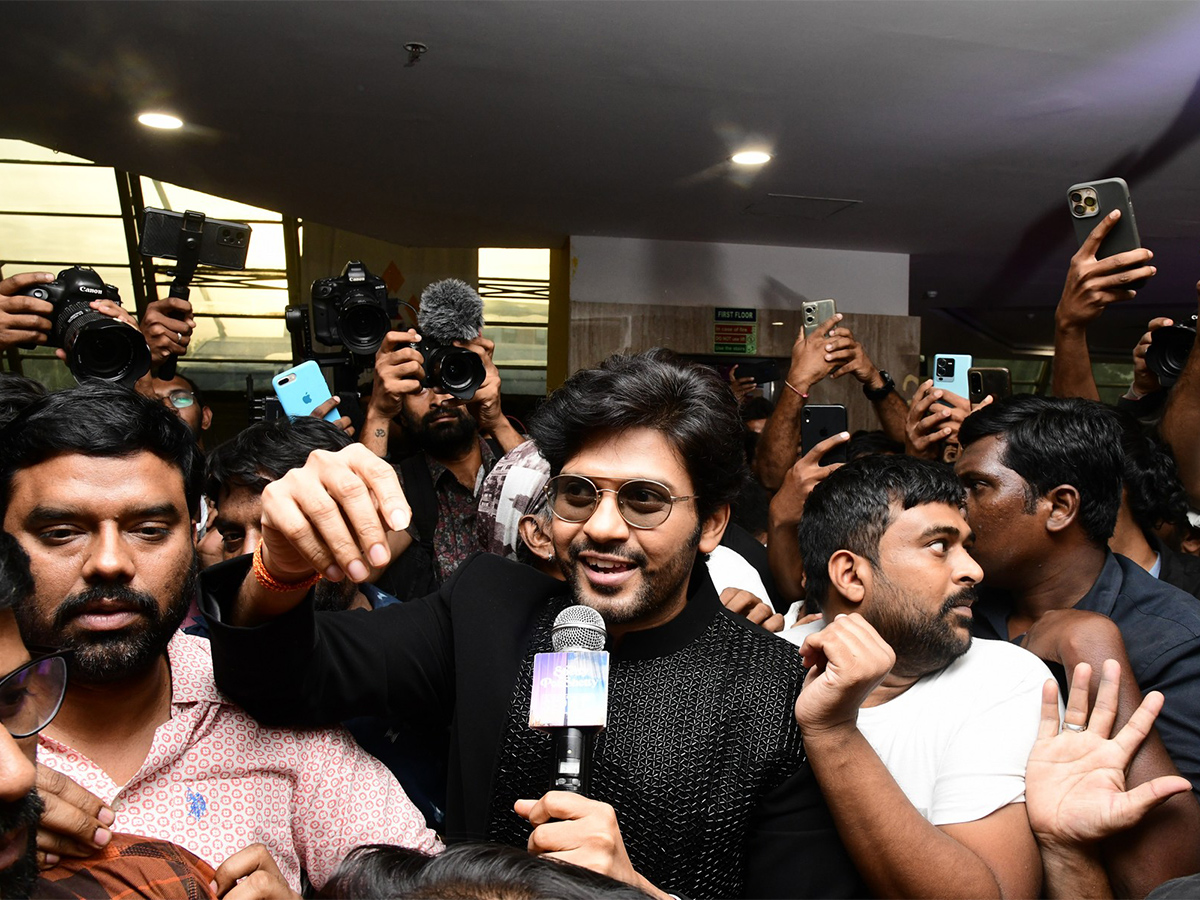 Miss_20Shetty_20Mr_20Polishetty_20Trailer_20Launch_20LIVE-32.jpg 26